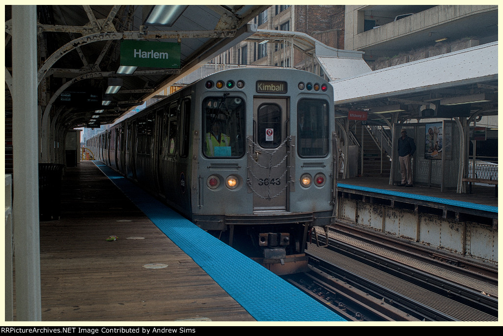 CTA 3043 on brown line run 407